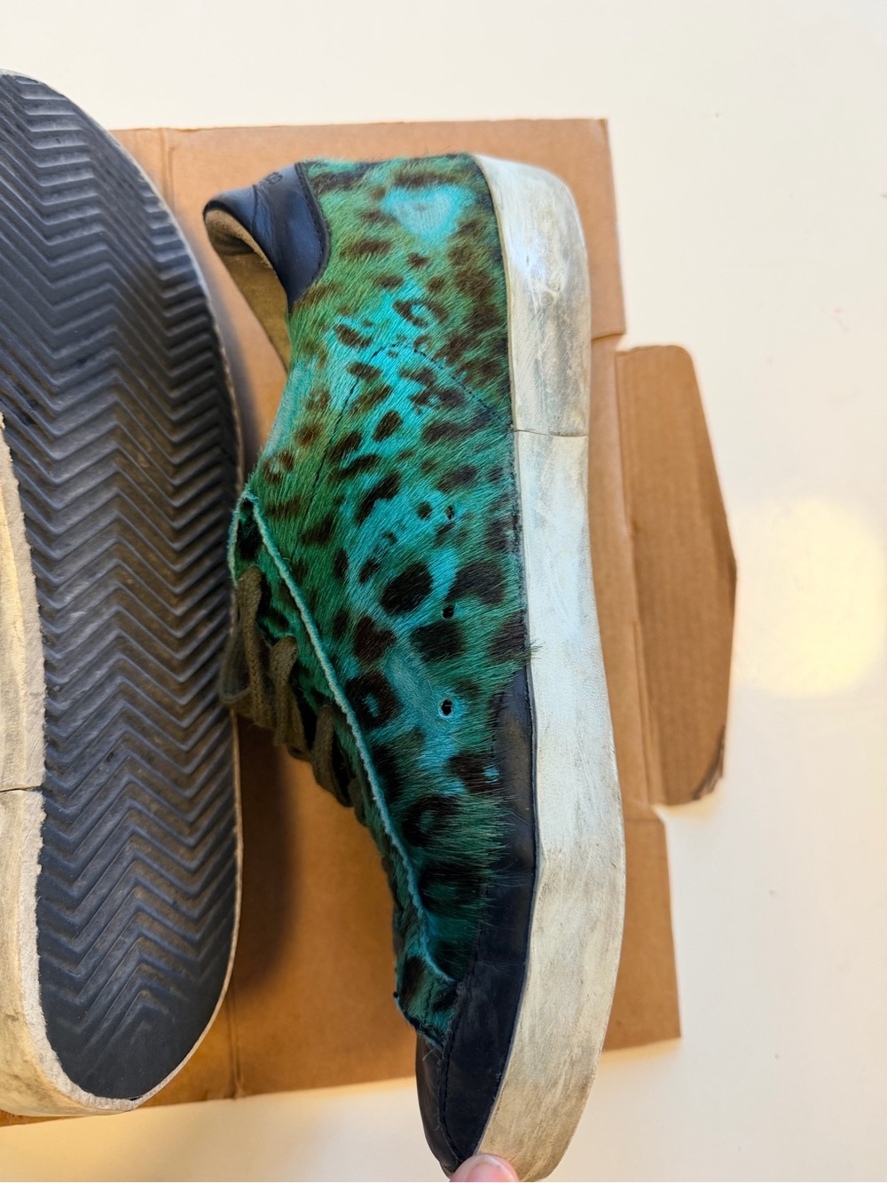 Golden Goose Emerald Leopard-Print Low-Top Sneakers with Black Toe Caps - Picture 6 of 8